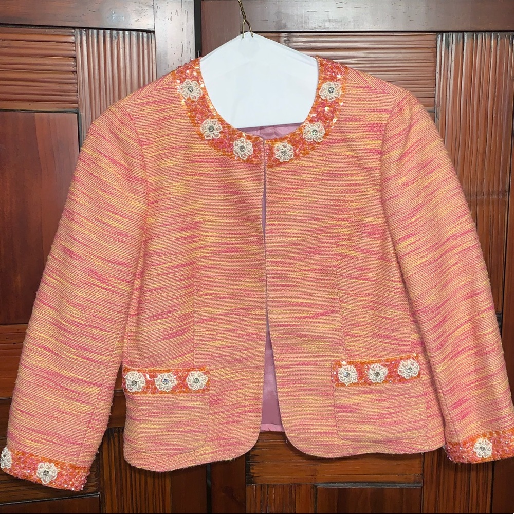 Gorgeous Rickie Freeman 2 skirt suit with pockets